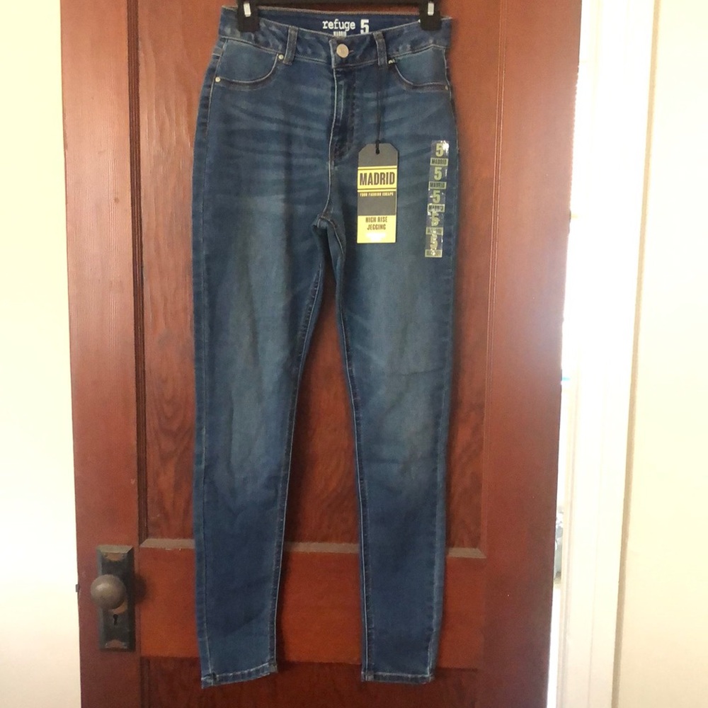 Refuge Madrid Skinny Jeans